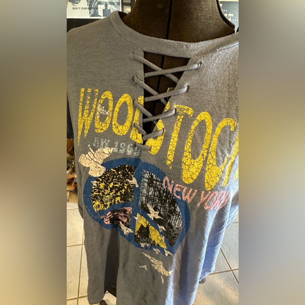 Woodstock Graphic T-Shirt